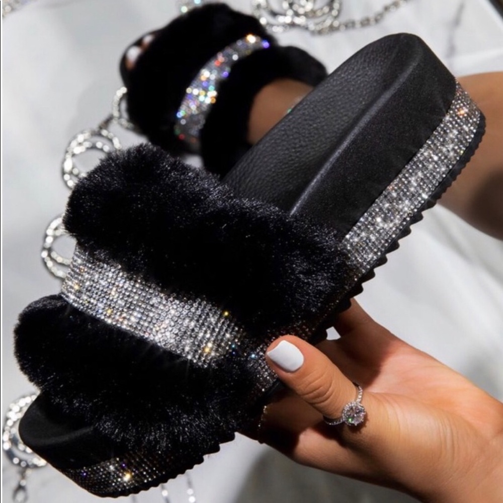 Fur rhinestones platform slides. All fur you